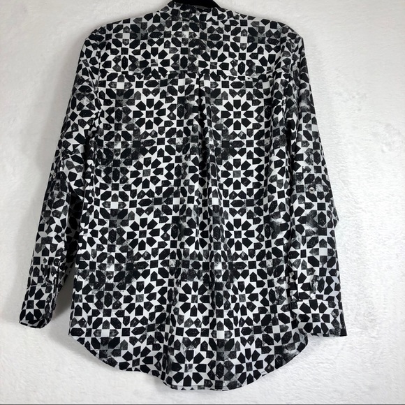 Michael Kors Black and White Long Sleeve Top - Picture 5 of 6